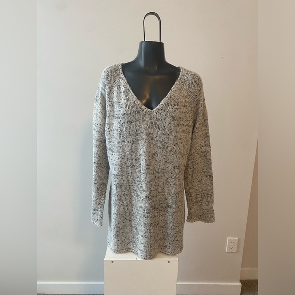 Winding River / woman’s/ XL/ v neck sweter - Picture 11 of 13